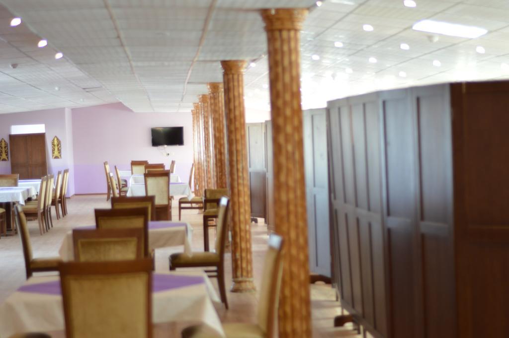 Al Ahmadi Plaza Resort Янбу Экстерьер фото